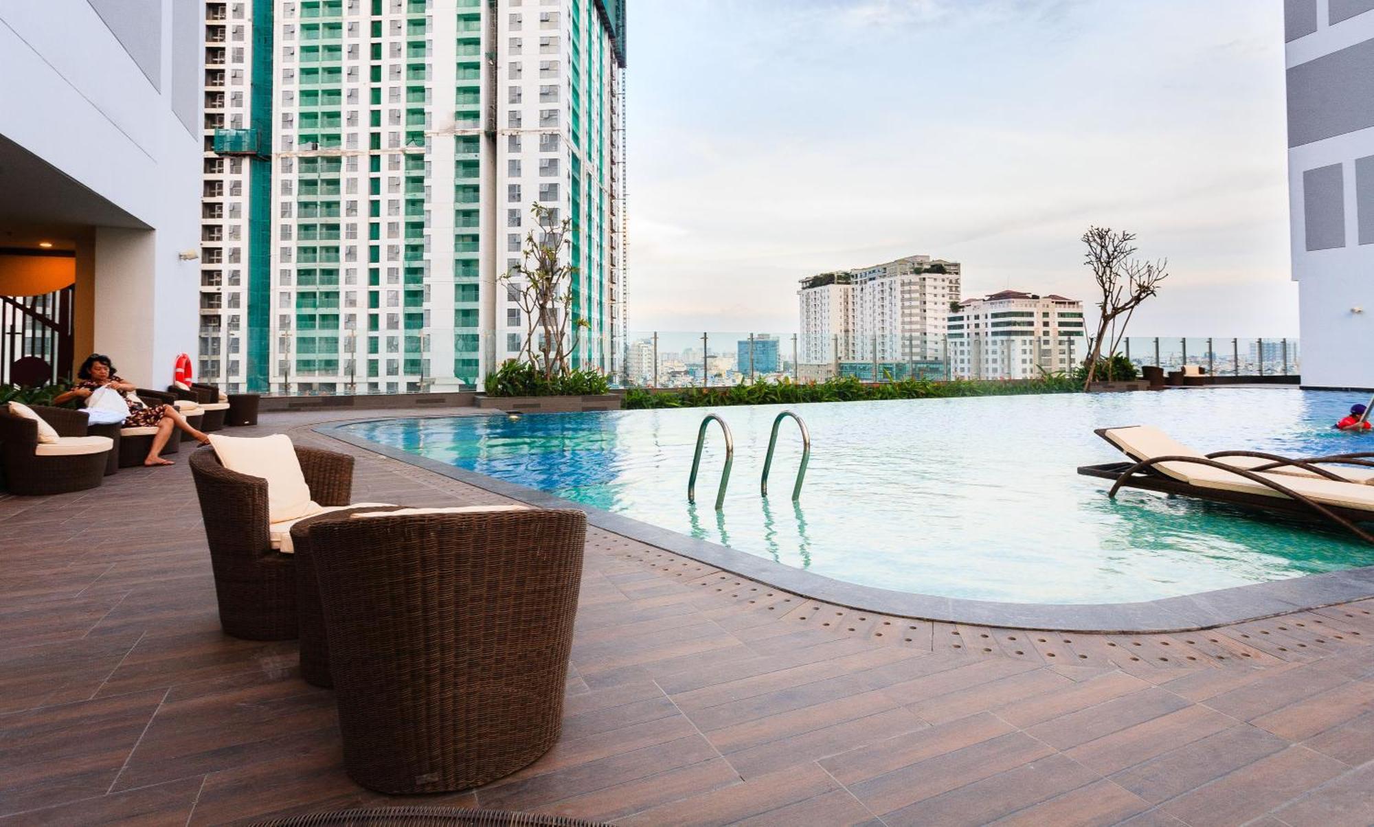 Central Business District Rivergate Apartment - Free Pickup & Pool Ho-Chi-Minh-Stadt Exterior foto